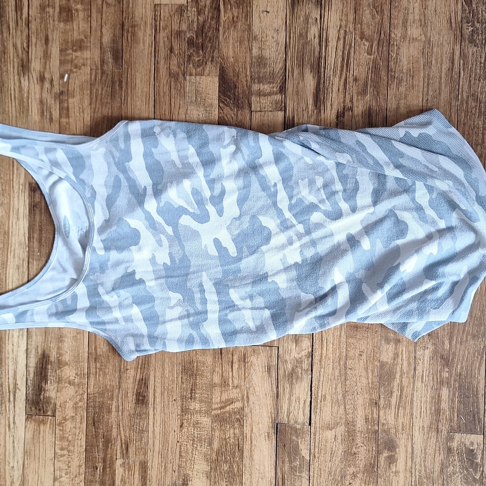 Camo maternity shirt